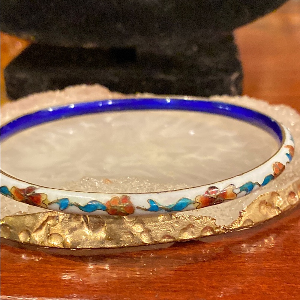 Cloisonne Bangle in White And Cobalt Blue interior